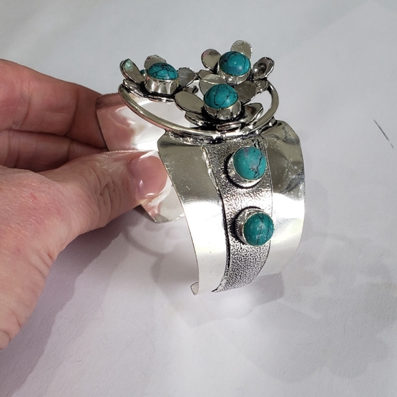 SOLD SOLD SOLD SOLD SOLD SOLD SOLD SOLD - Picture 12 of 14